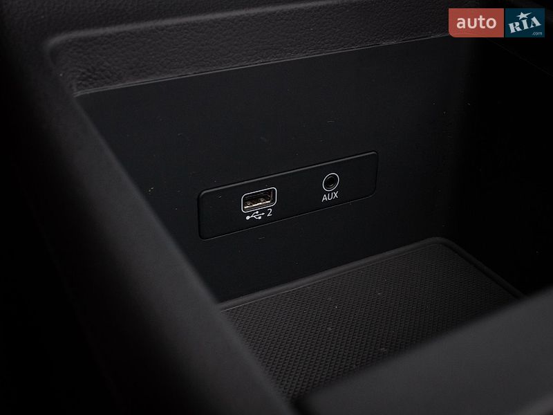 Позашляховик / Кросовер Audi Q5 2018 в Києві