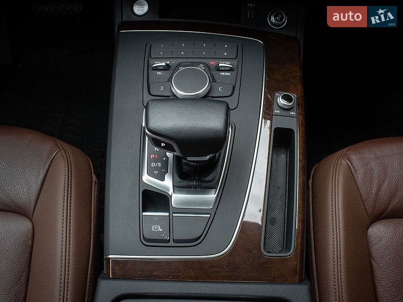 Позашляховик / Кросовер Audi Q5 2018 в Києві