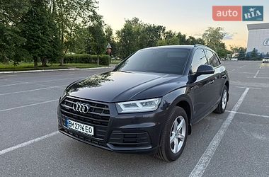 Внедорожник / Кроссовер Audi Q5 2018 в Киеве