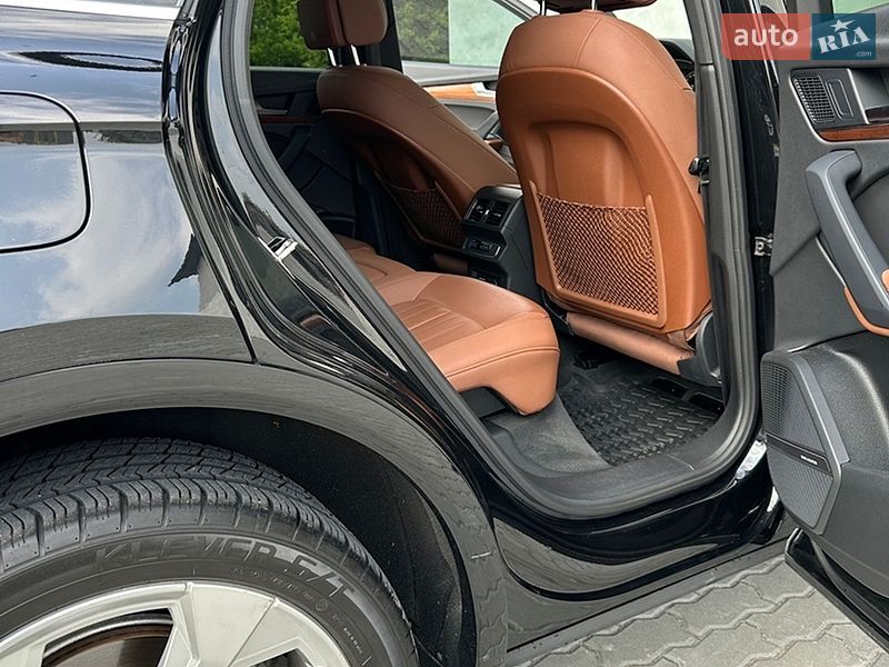 Внедорожник / Кроссовер Audi Q5 2020 в Львове
