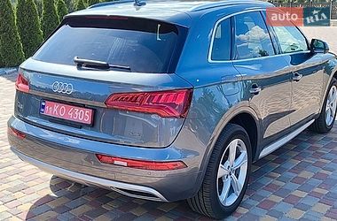 Позашляховик / Кросовер Audi Q5 2020 в Полтаві