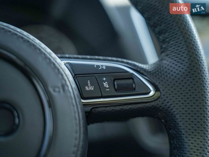 Внедорожник / Кроссовер Audi Q5 2014 в Черновцах