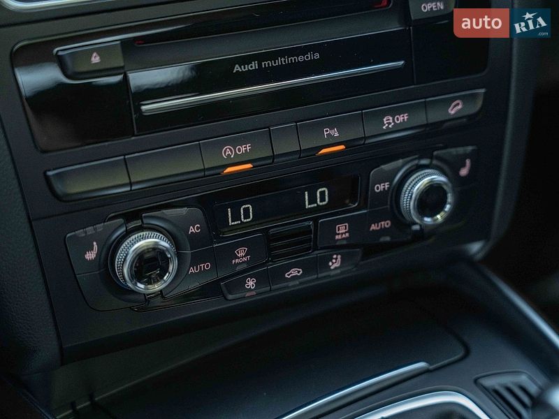 Внедорожник / Кроссовер Audi Q5 2014 в Черновцах