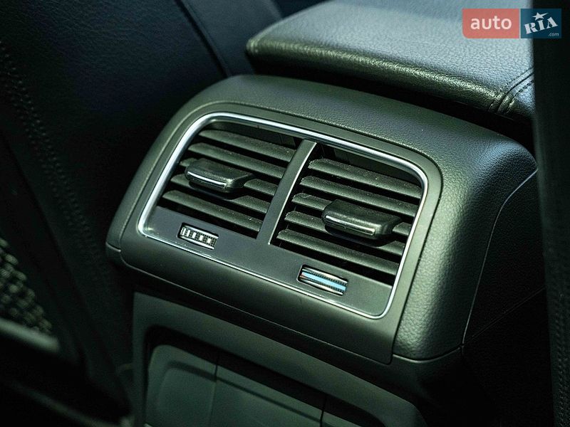 Внедорожник / Кроссовер Audi Q5 2014 в Черновцах