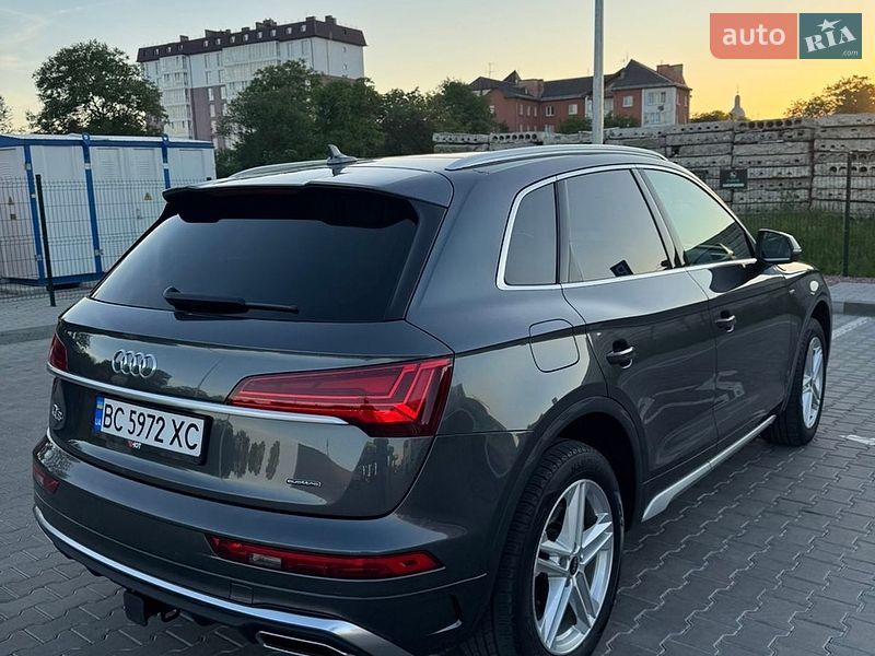 Внедорожник / Кроссовер Audi Q5 2024 в Стрые