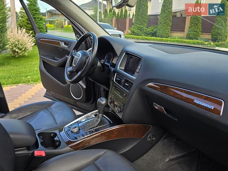 Внедорожник / Кроссовер Audi Q5 2012 в Киеве