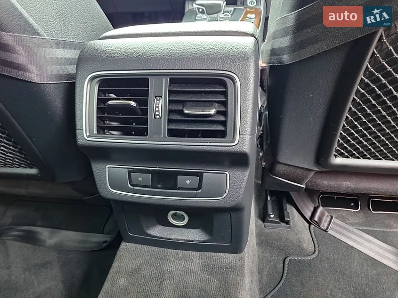 Audi Q5 2018 VIN WA1ANAFY0J2207500 фото оголошення 32 з 82