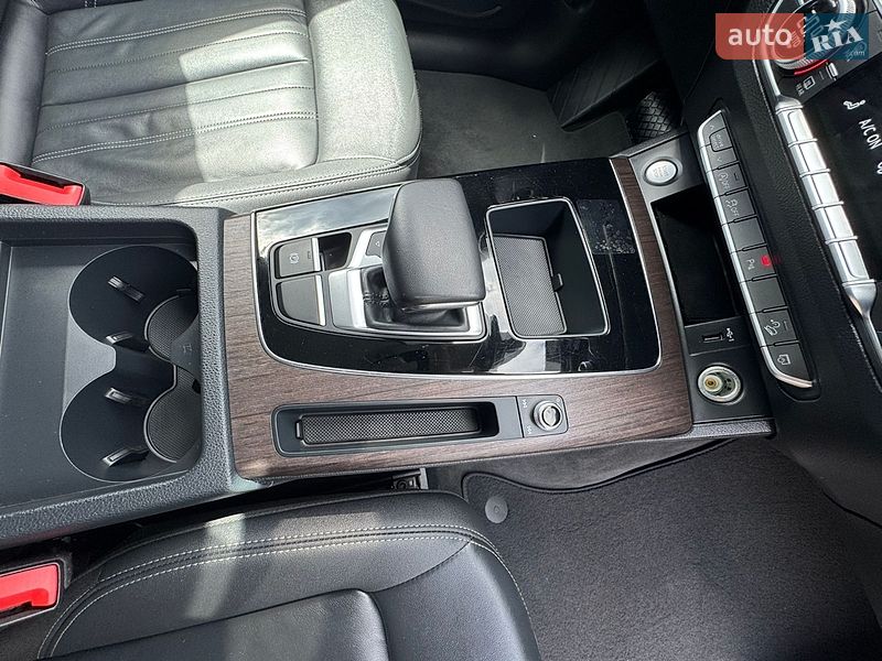 Внедорожник / Кроссовер Audi Q5 2023 в Бердичеве