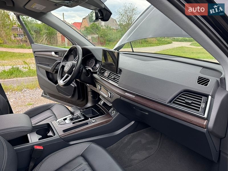 Внедорожник / Кроссовер Audi Q5 2023 в Бердичеве