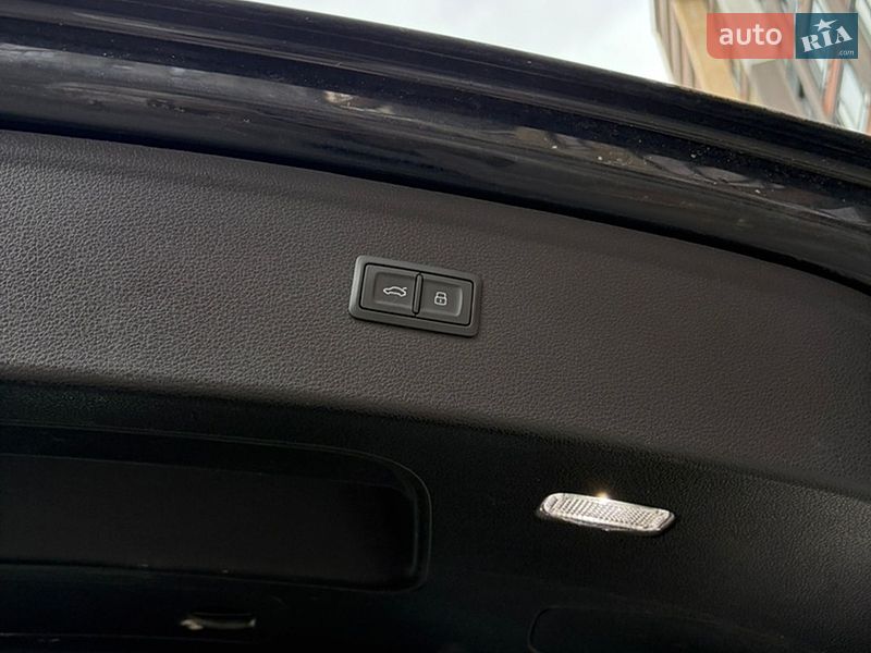 Позашляховик / Кросовер Audi Q5 2021 в Житомирі