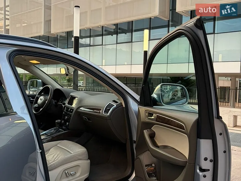 Audi Q5 2015 VIN WA1C2AFP8GA039466 фото оголошення 30 з 137