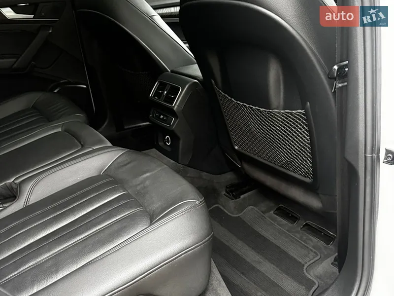 Audi Q5 2018 VIN WA1BNAFYXJ2210036 фото оголошення 37 з 93
