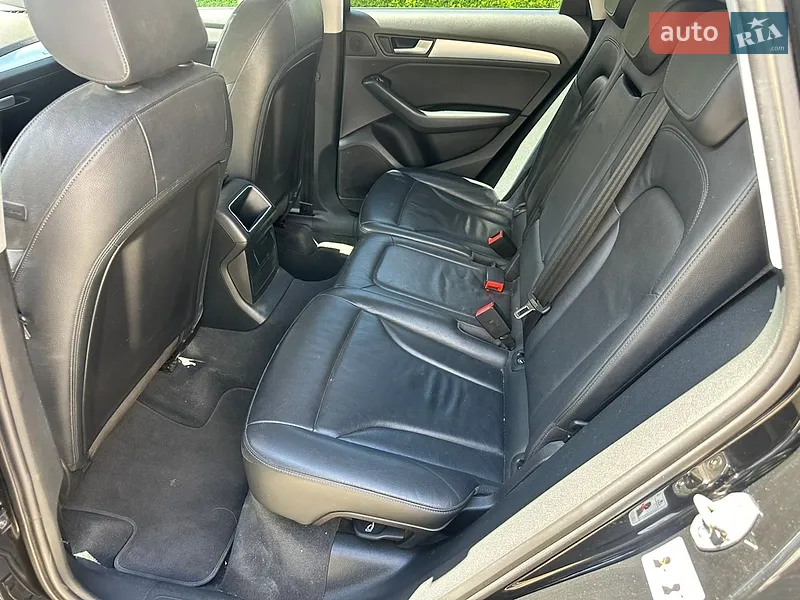 Audi Q5 2016 VIN WAUZZZ8R4GA139912 фото оголошення 31 з 87