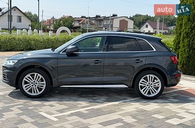 Позашляховик / Кросовер Audi Q5 2018 в Києві