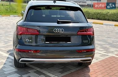 Позашляховик / Кросовер Audi Q5 2018 в Києві