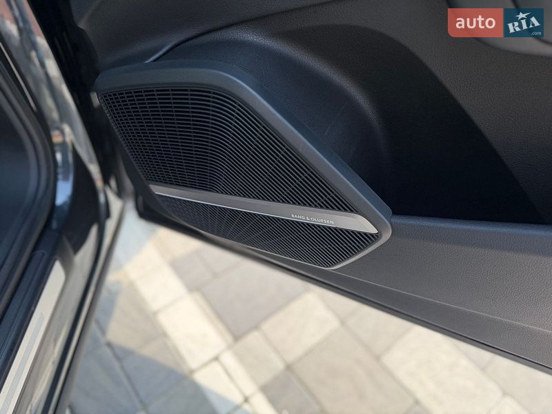 Позашляховик / Кросовер Audi Q5 2018 в Києві