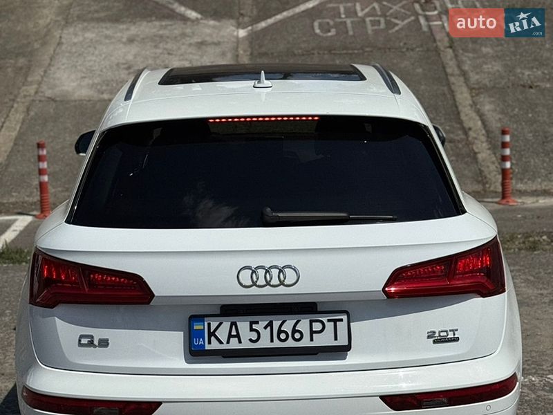 Позашляховик / Кросовер Audi Q5 2018 в Києві
