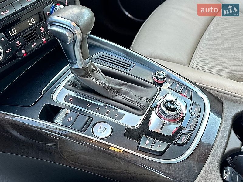 Внедорожник / Кроссовер Audi Q5 2014 в Ровно