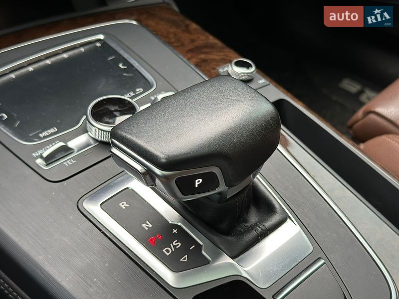 Внедорожник / Кроссовер Audi Q5 2018 в Хмельницком