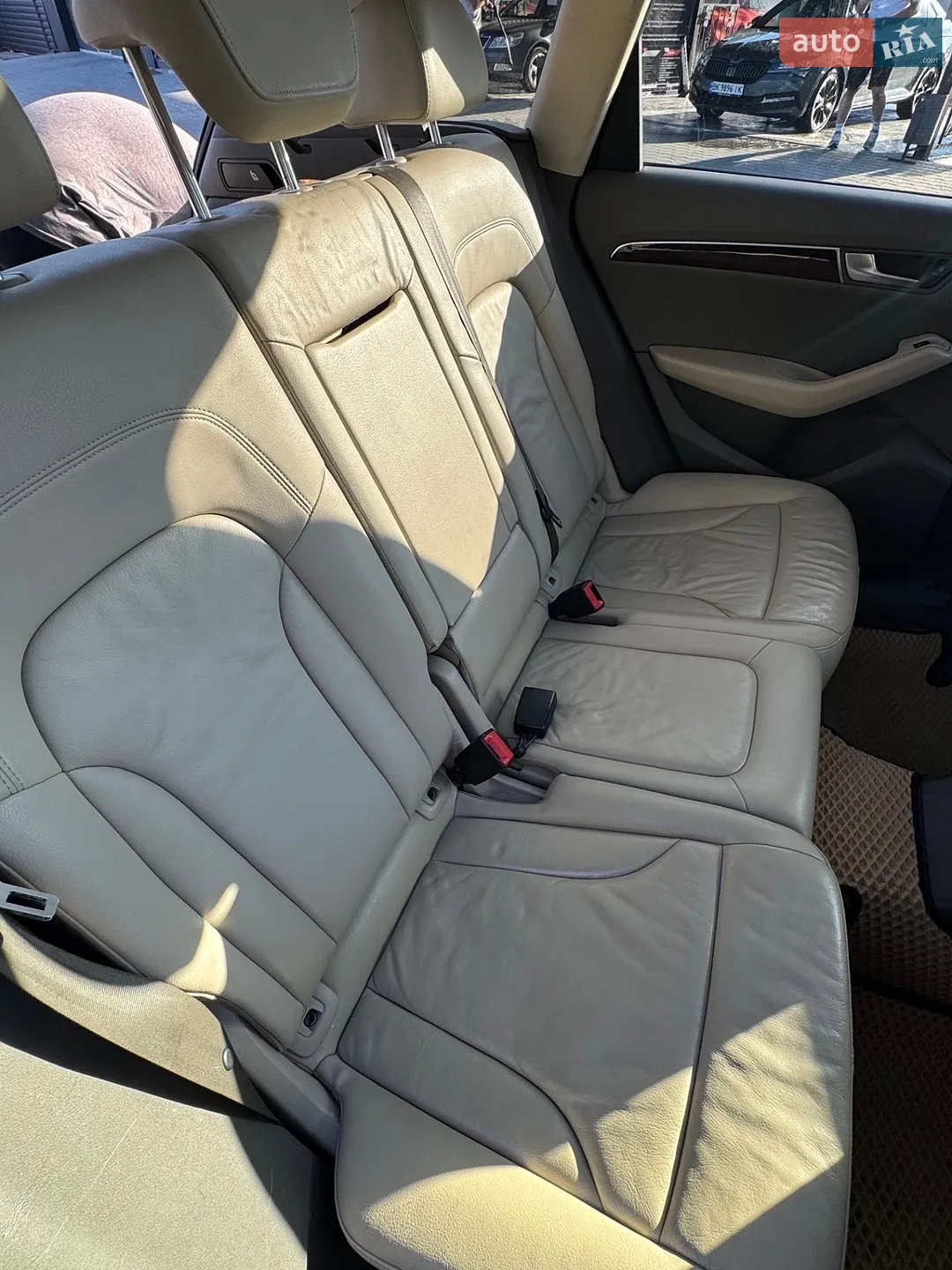 Audi Q5 2010 VIN WA1CFAFP7BA058782 фото оголошення 17 з 32