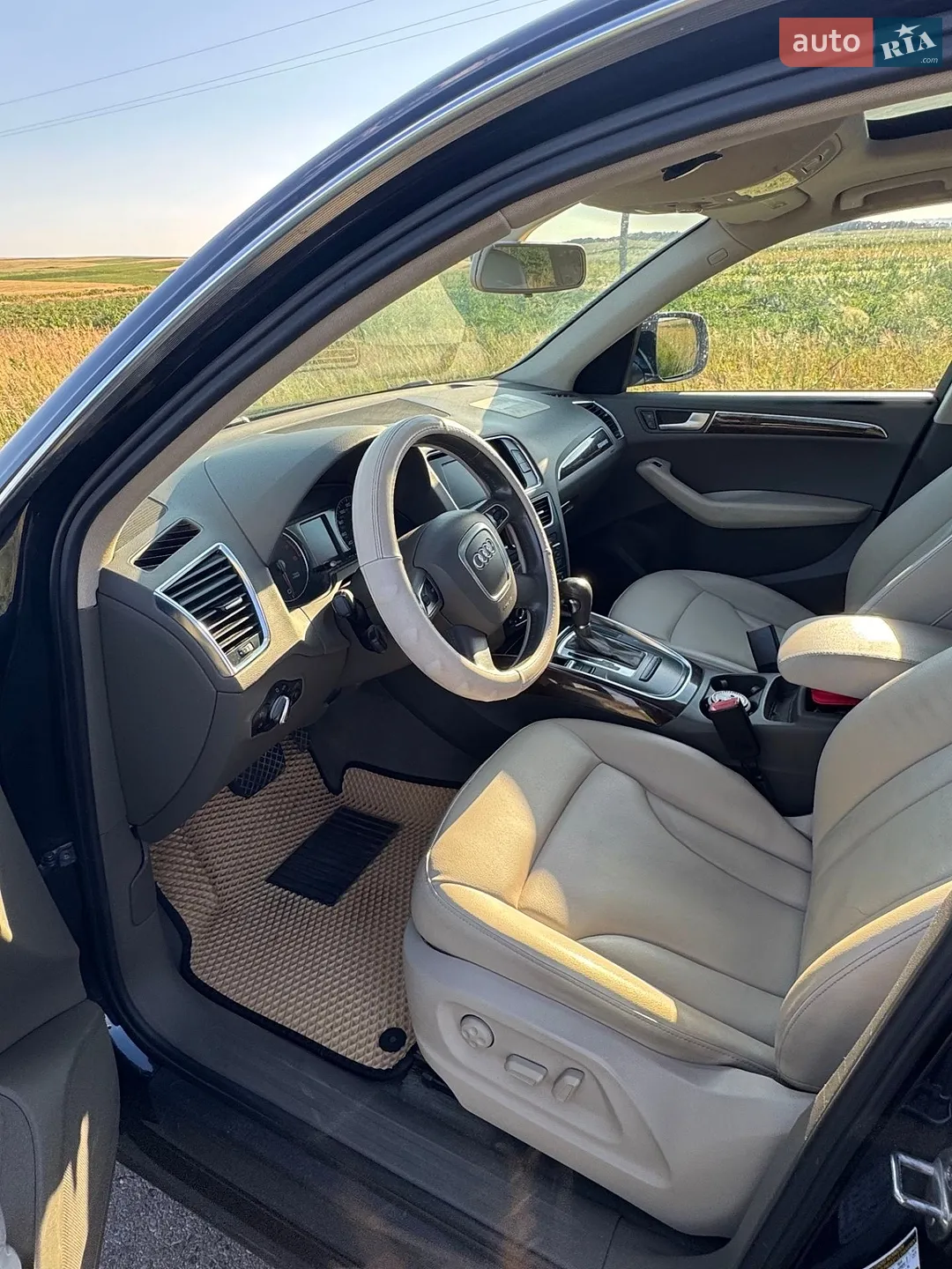 Audi Q5 2010 VIN WA1CFAFP7BA058782 фото оголошення 27 з 32