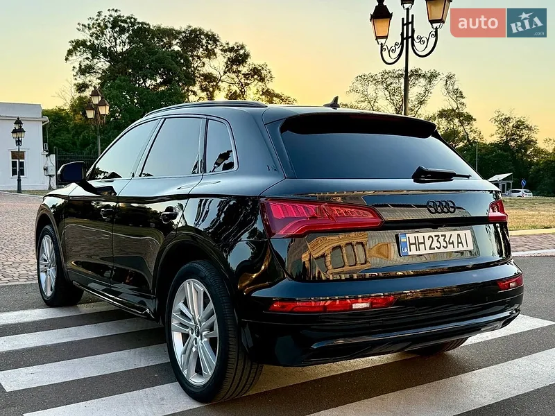 Audi Q5 2019 VIN WA1BNAFY6K2114082 фото оголошення 2 з 84
