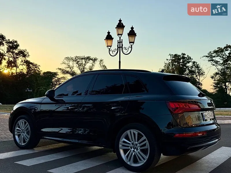 Audi Q5 2019 VIN WA1BNAFY6K2114082 фото оголошення 11 з 84