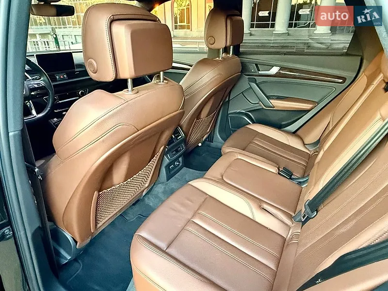 Audi Q5 2019 VIN WA1BNAFY6K2114082 фото оголошення 34 з 84
