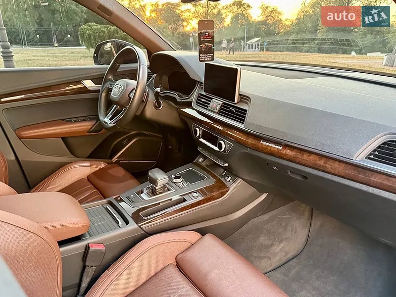Audi Q5 2019 VIN WA1BNAFY6K2114082 фото оголошення 37 з 84