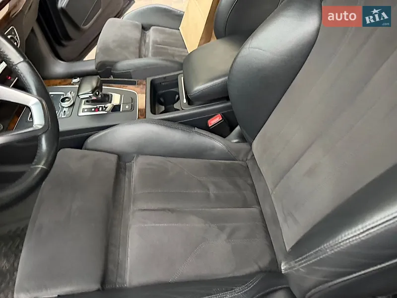 Audi Q5 2017 VIN WAUZZZFY7H2048302 фото оголошення 18 з 90