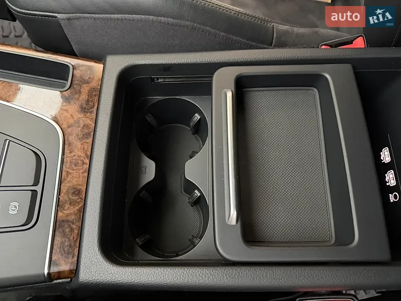 Audi Q5 2017 VIN WAUZZZFY7H2048302 фото оголошення 32 з 90
