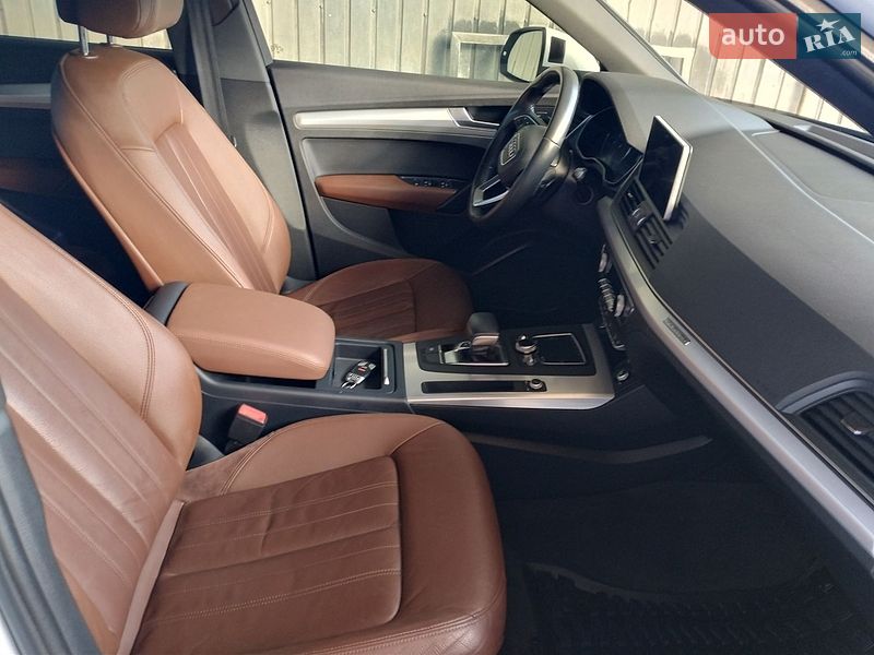 Позашляховик / Кросовер Audi Q5 2018 в Самборі