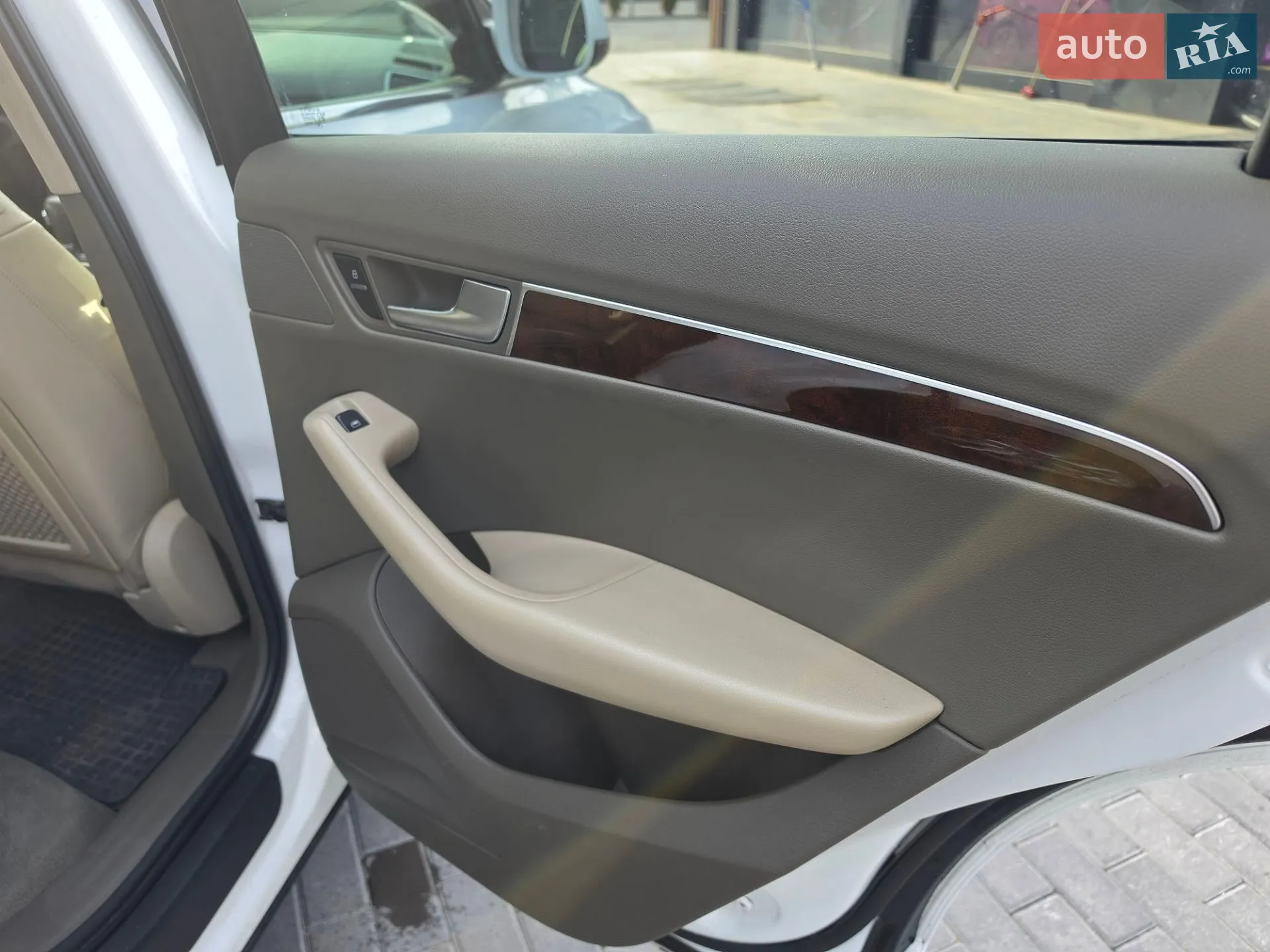 2010 Audi Q5 - мініатюра 12