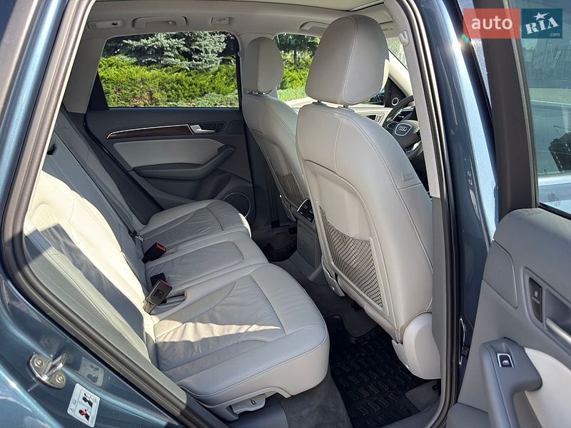 Внедорожник / Кроссовер Audi Q5 2016 в Полтаве