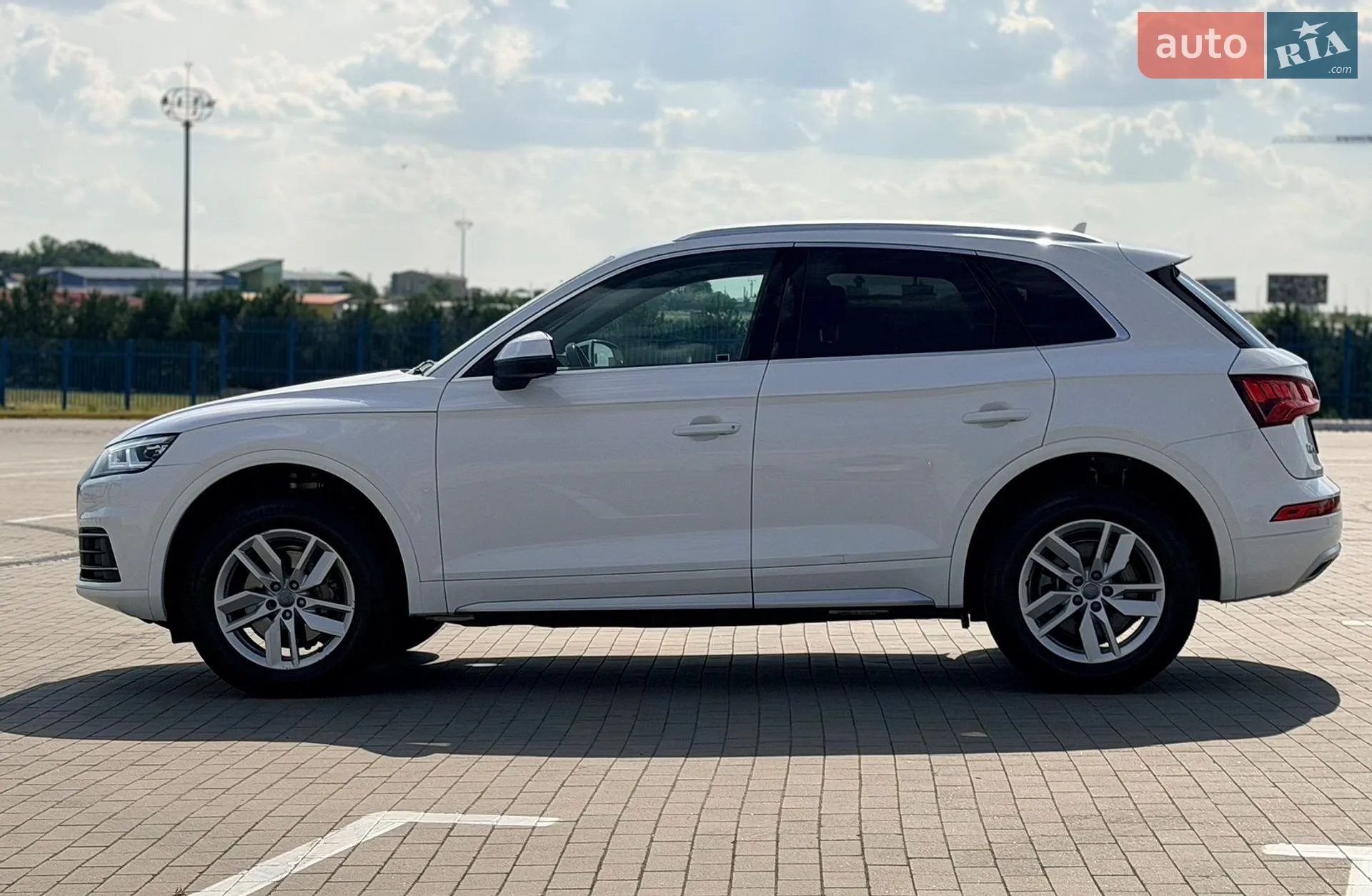 2020 Audi Q5 - мініатюра 9