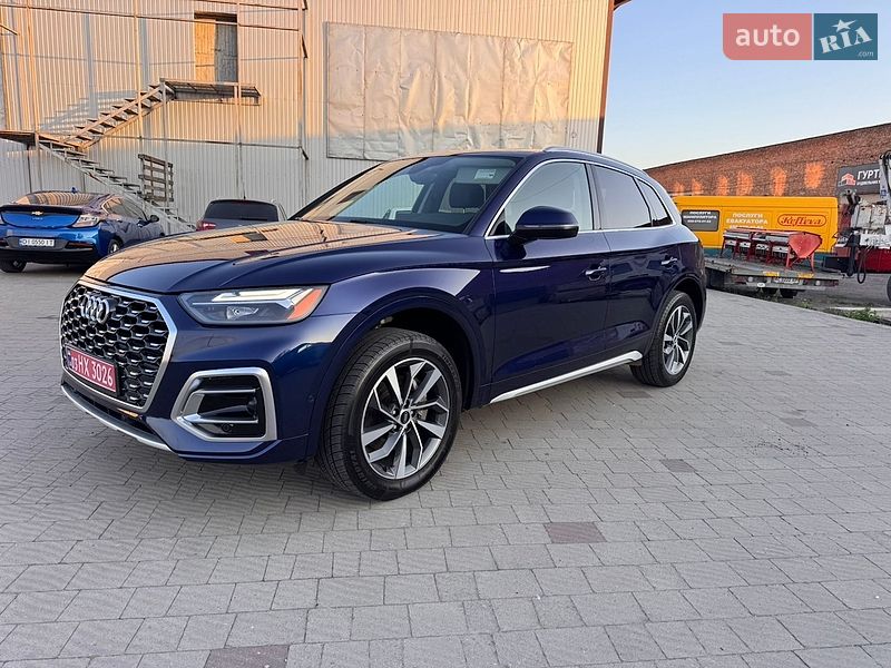 Внедорожник / Кроссовер Audi Q5 2021 в Владимире