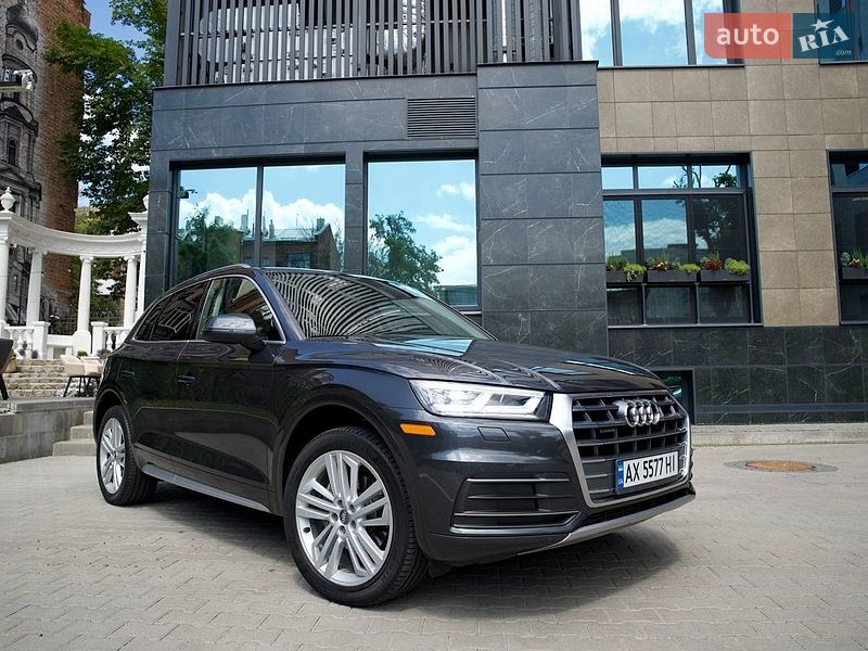 Внедорожник / Кроссовер Audi Q5 2019 в Харькове