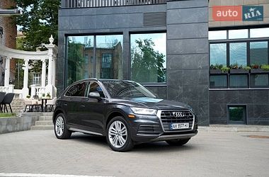 Внедорожник / Кроссовер Audi Q5 2019 в Харькове