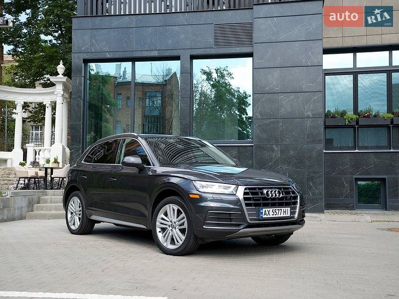Внедорожник / Кроссовер Audi Q5 2019 в Харькове