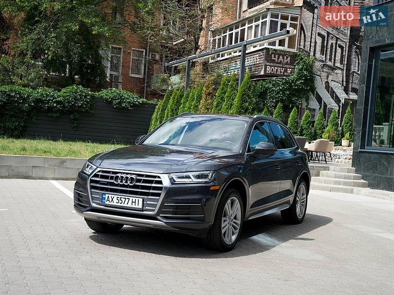 Внедорожник / Кроссовер Audi Q5 2019 в Харькове