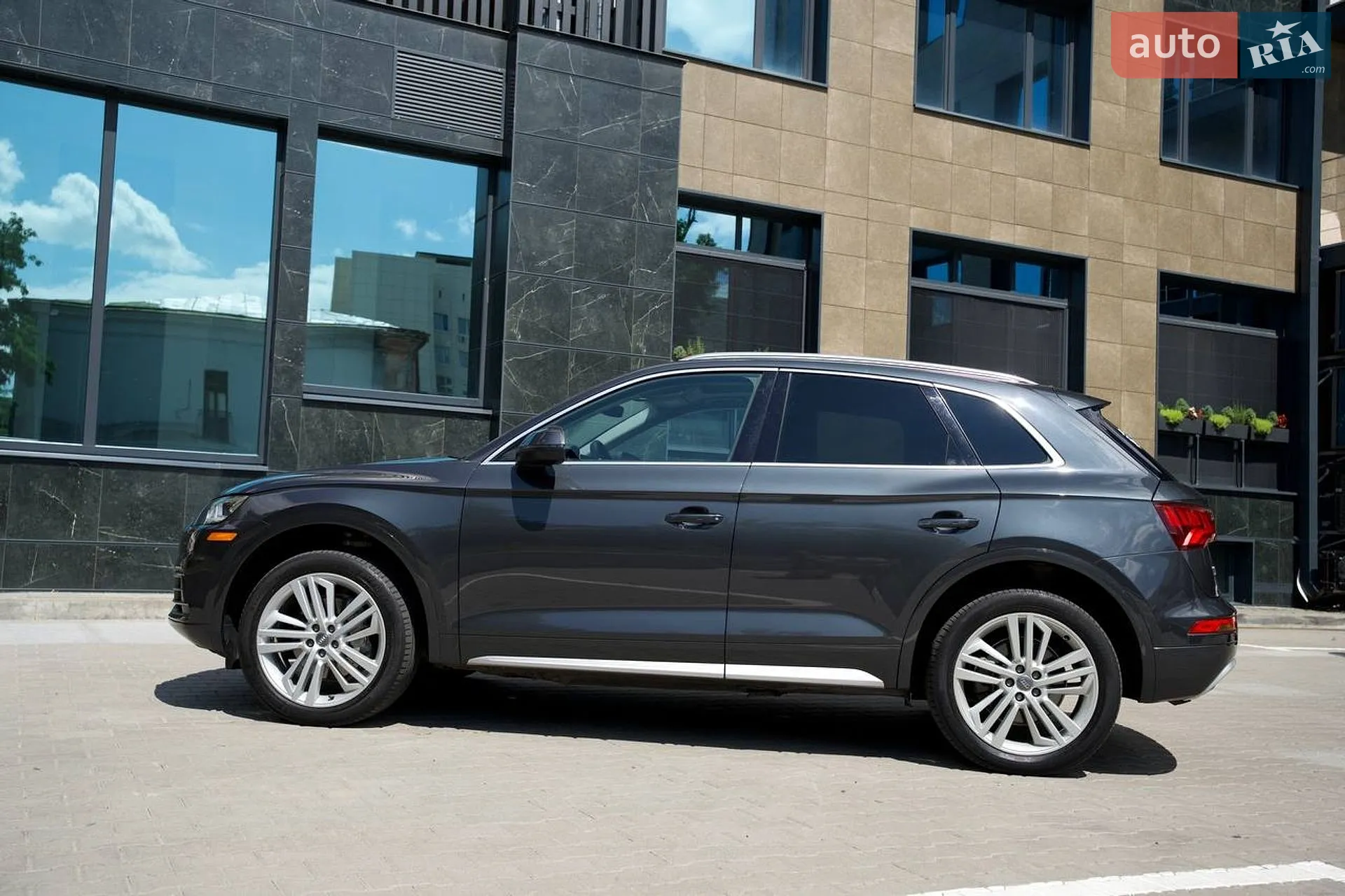 2019 Audi Q5 - мініатюра 12