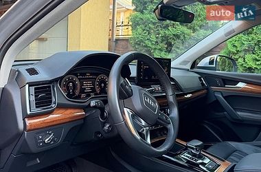 Внедорожник / Кроссовер Audi Q5 2022 в Ровно