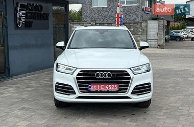 Внедорожник / Кроссовер Audi Q5 2018 в Ровно