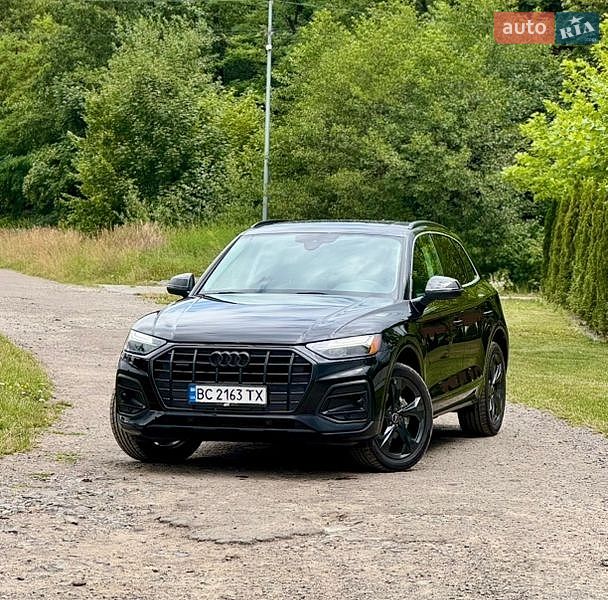 Внедорожник / Кроссовер Audi Q5 2020 в Львове