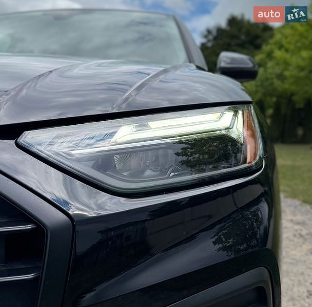 Внедорожник / Кроссовер Audi Q5 2020 в Львове
