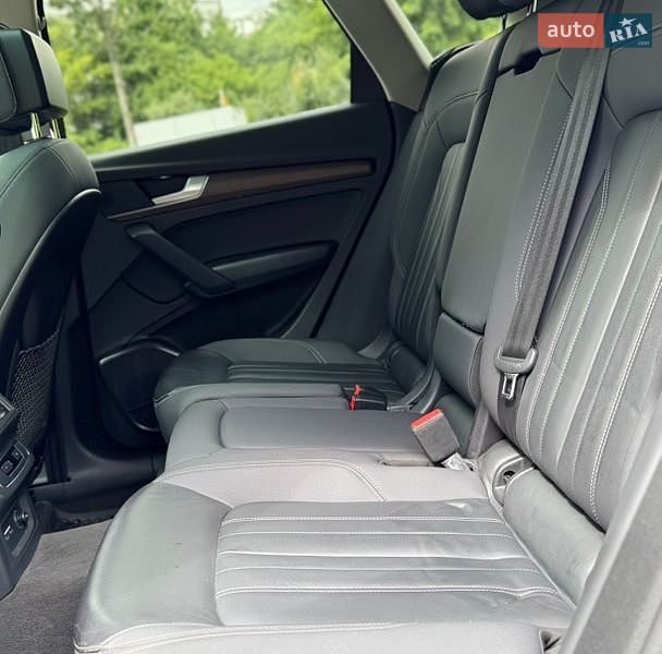 Внедорожник / Кроссовер Audi Q5 2020 в Львове