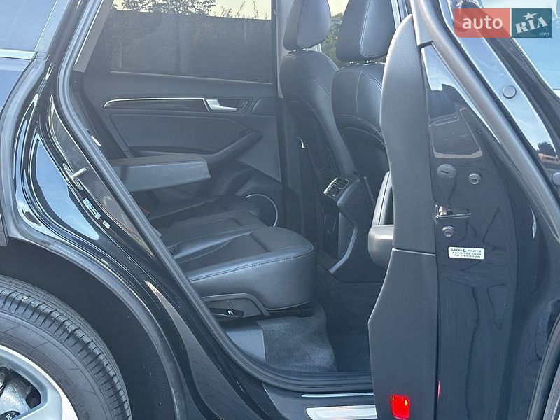 Внедорожник / Кроссовер Audi Q5 2014 в Самборе
