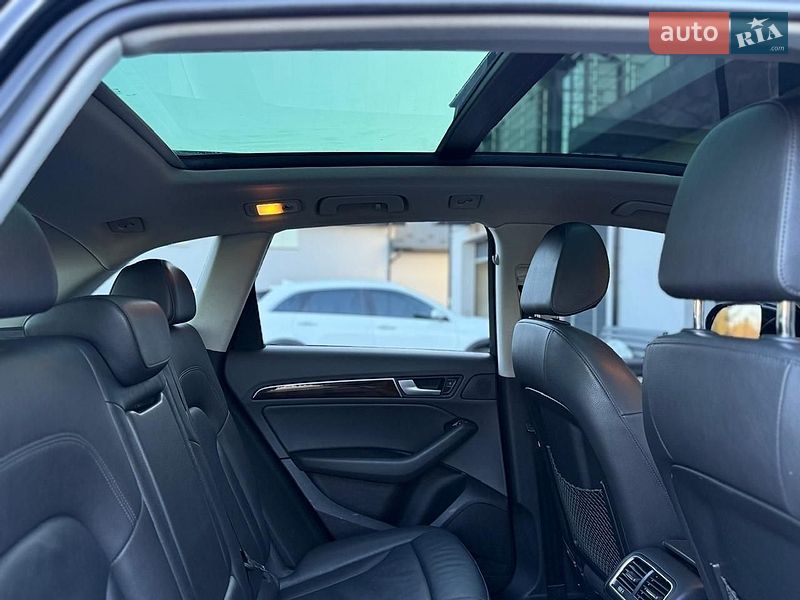 Внедорожник / Кроссовер Audi Q5 2017 в Дрогобыче