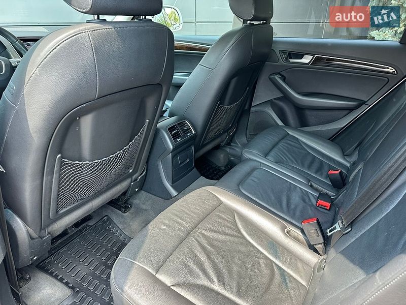 Позашляховик / Кросовер Audi Q5 2015 в Одесі