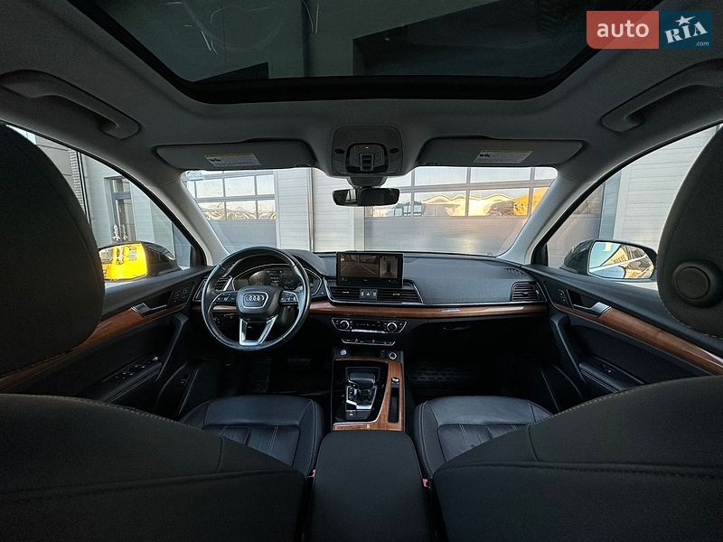 Позашляховик / Кросовер Audi Q5 2020 в Сарнах